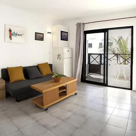 Oasisstudiolanzarote פוארטו דל כרמן